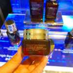 에스티 로더  블루 라이트 아이 크림 15ml의 그림