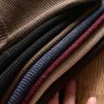 브이넥 니트 자켓의 그림