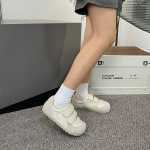 캐주얼 신발의 그림