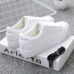 캐주얼 신발의 그림