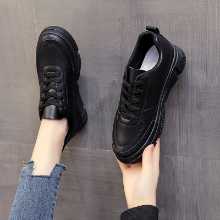 여성  주방작업용  신발의 그림