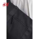 남성 휴대용 가방의 그림