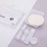 무무소/히비스커스 라이프 실리콘 코스메틱 바디 로션 여행용 디스펜서 병 7피스 클렌징 세트의 그림