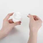 휴대용 크림 디스펜서 병 화장품 아이 크림 샘플 빈 병 연고 크림 바디 밀크 디스펜서 박스 여행 세트의 그림