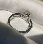 인공 보석의 그림