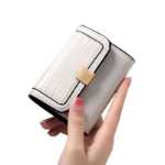 여성용 지갑 카드 홀더의 그림