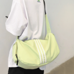 스포츠 수영 요가 체육관 가방의 그림