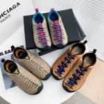 아웃도어 방수 등산 캠핑 하이킹 신발의 그림