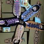 아웃도어 방수 등산 캠핑 하이킹 신발의 그림