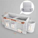 침대 옆 정리함의 그림