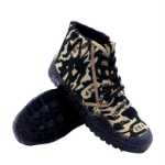 하이 탑 고무 밑창 해방 신발 위장 건설 현장 야외 노동 작업 신발 노동 보험 노란색 고무 신발 제조 업체 도매의 그림