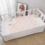 아기 기저귀 패드 방수 빨 수있는 컬러 코튼 아기 기저귀 패드 출산 관리 패드 여름 생리 이모 패드의 그림