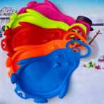 아동용 플라스틱 스키 매트의 그림