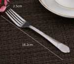 스테인레스 스틸 수저 숟가락과 포크 가정용 주방 어린이 밥 숟가락 수프 숟가락 스테인레스 스틸 수저 세트 도매의 그림