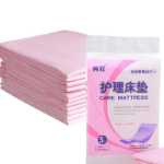 노인용 일회용 케어 패드 산모용 패드 성인용 60 * 90 산모용 패드 산모용 위생 매트리스의 그림