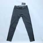 남성용 스포츠 타이트 바지 반사 야간 달리기 피트니스 의류 피트니스 바지 남성용 스포츠 바지의 그림