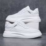 남성 신발 / 스포츠 및 레저 신발의 그림