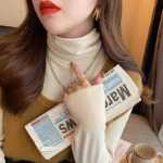 하이넥  셔츠의 그림