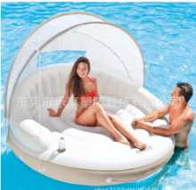 차양이 있는 풍선 소파의 그림